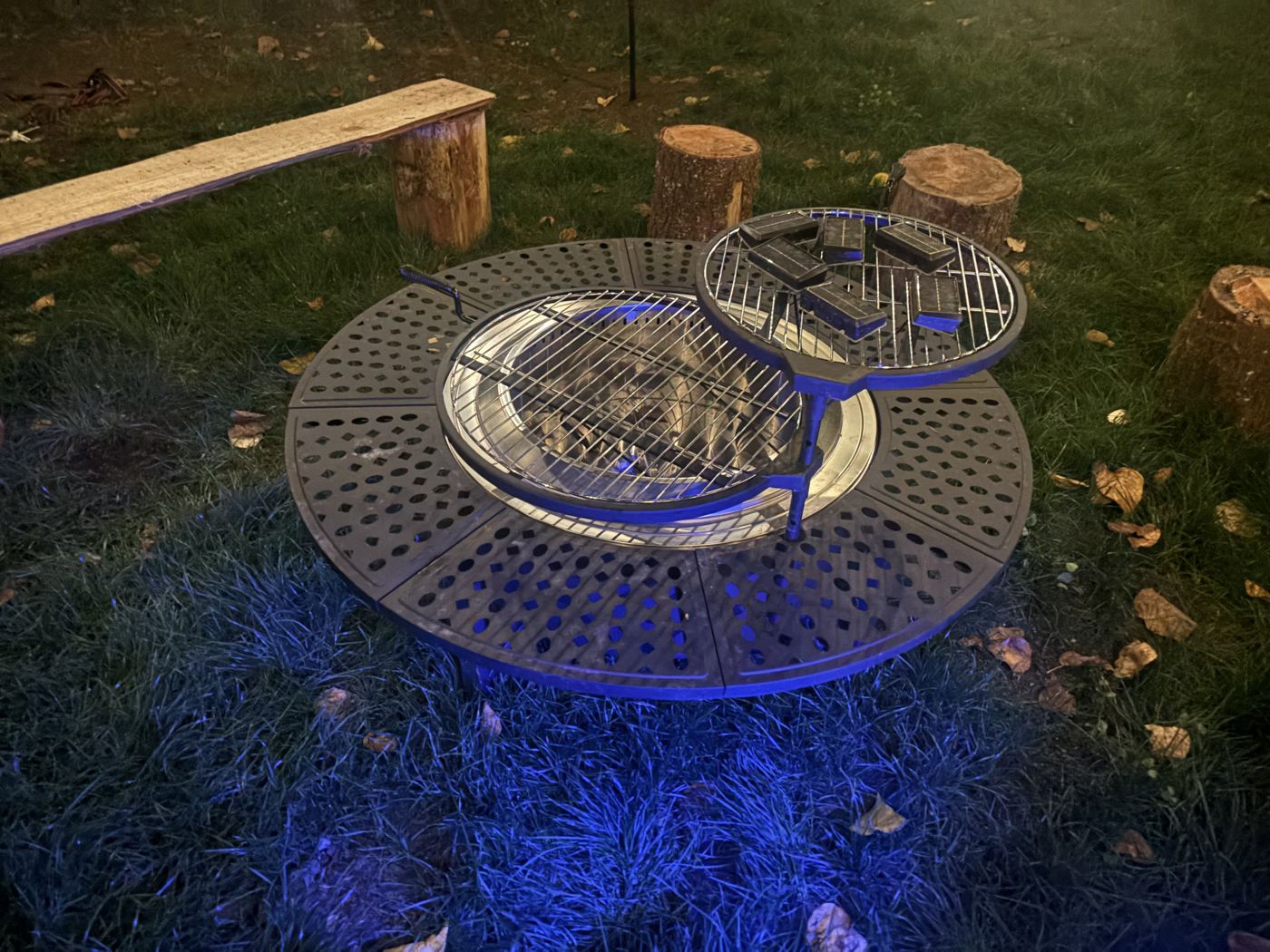 Shared fire grill